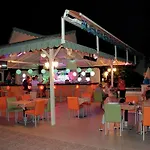 Bed & Breakfast Ercan 2*